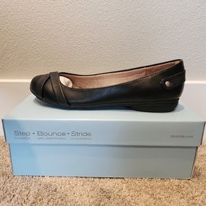 LifeStride Adalene Black Slip ons NEW Sz 7.5